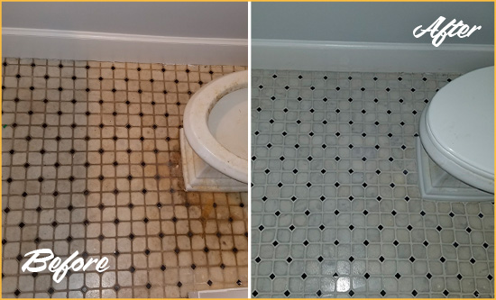 Before and After Picture of a Vancouver Bathroom Tile and Grout Cleaned to Remove Stains
