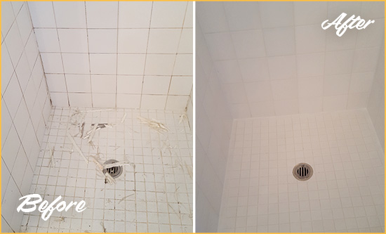 Sir Grout Caulks this Troutdale Bathroom Re-Caulked To Repair Damaged Caulking Before and After Picture of a Troutdale Bathroom Re-Caulked To Repair Damaged Caulking